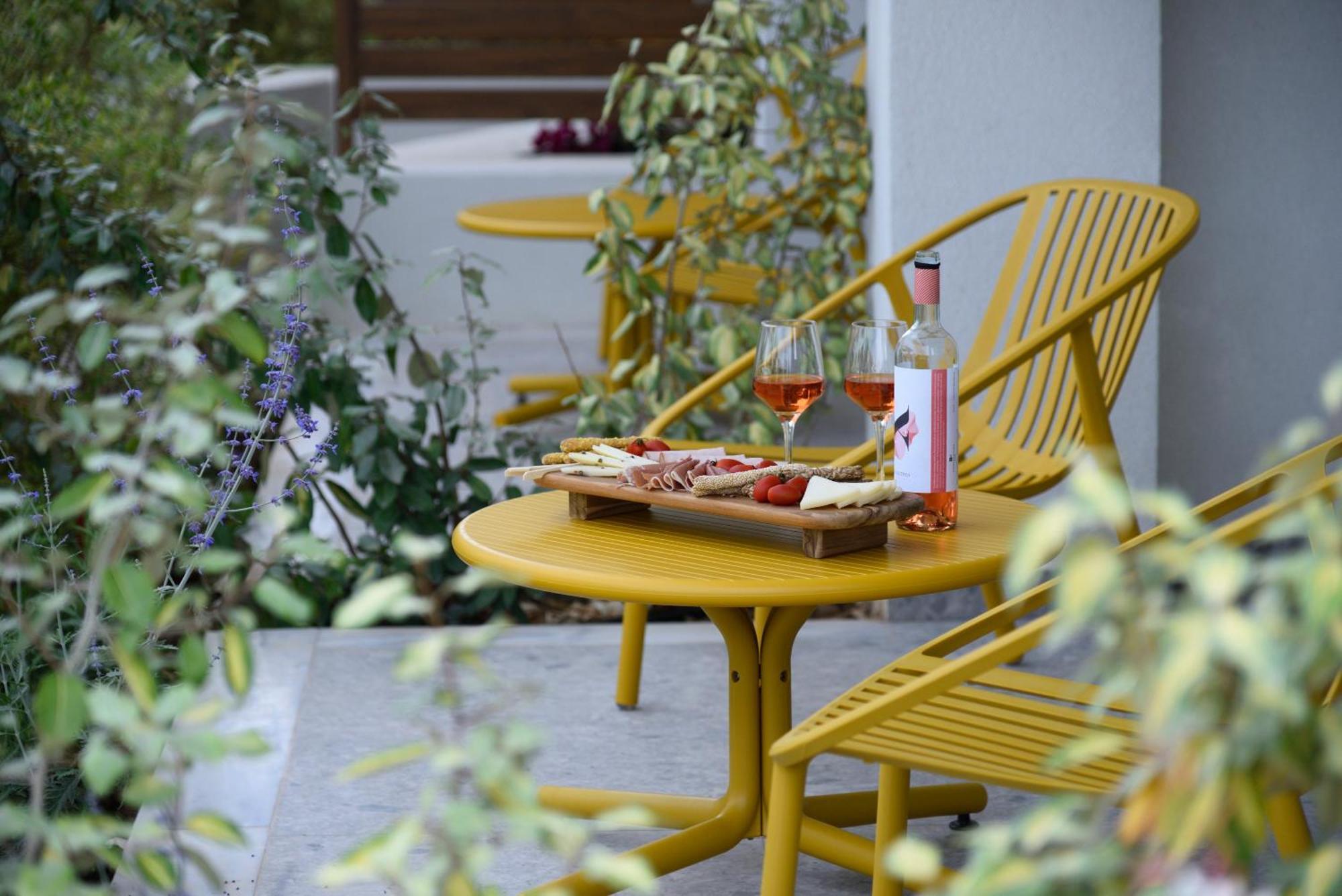 Falena Luxury Rooms Kalyves Polygyrou Bagian luar foto